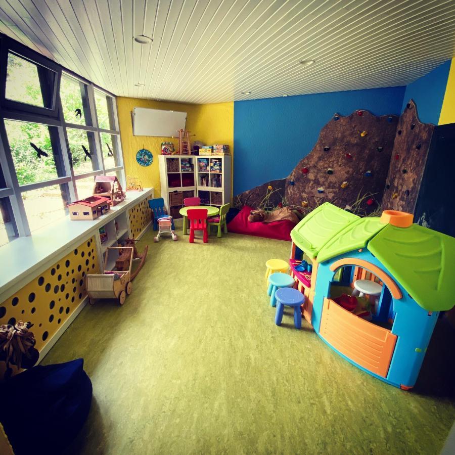 Ferienwohnung Guenter Im Tonbachtal بيرسبرون المظهر الخارجي الصورة
